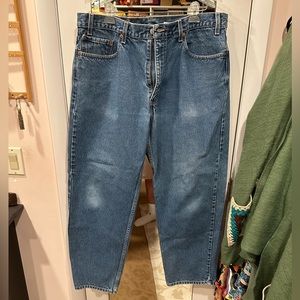 Vintage Levi’s 550 blue denim jeans